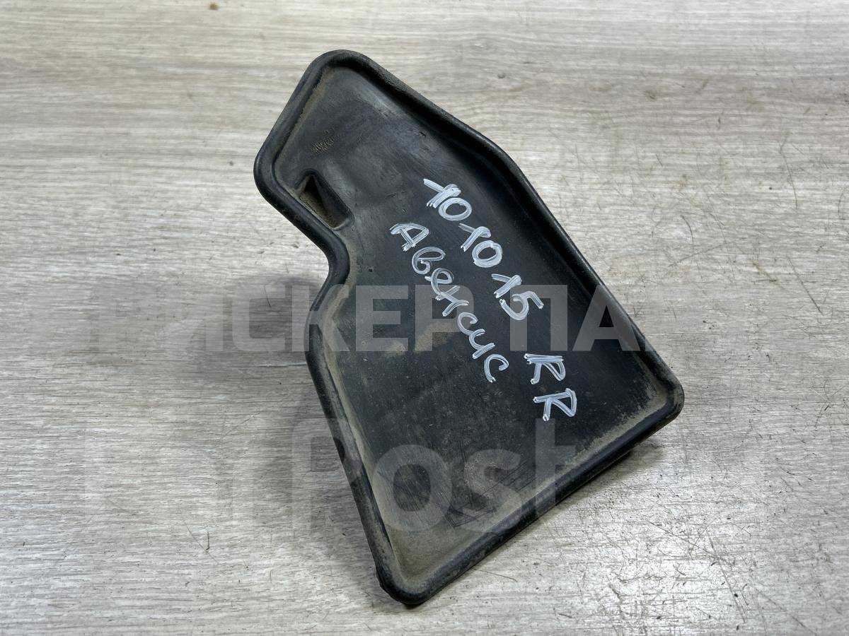 Брызговик задний правый на Тойота Авенсис II (T250) 6563105020