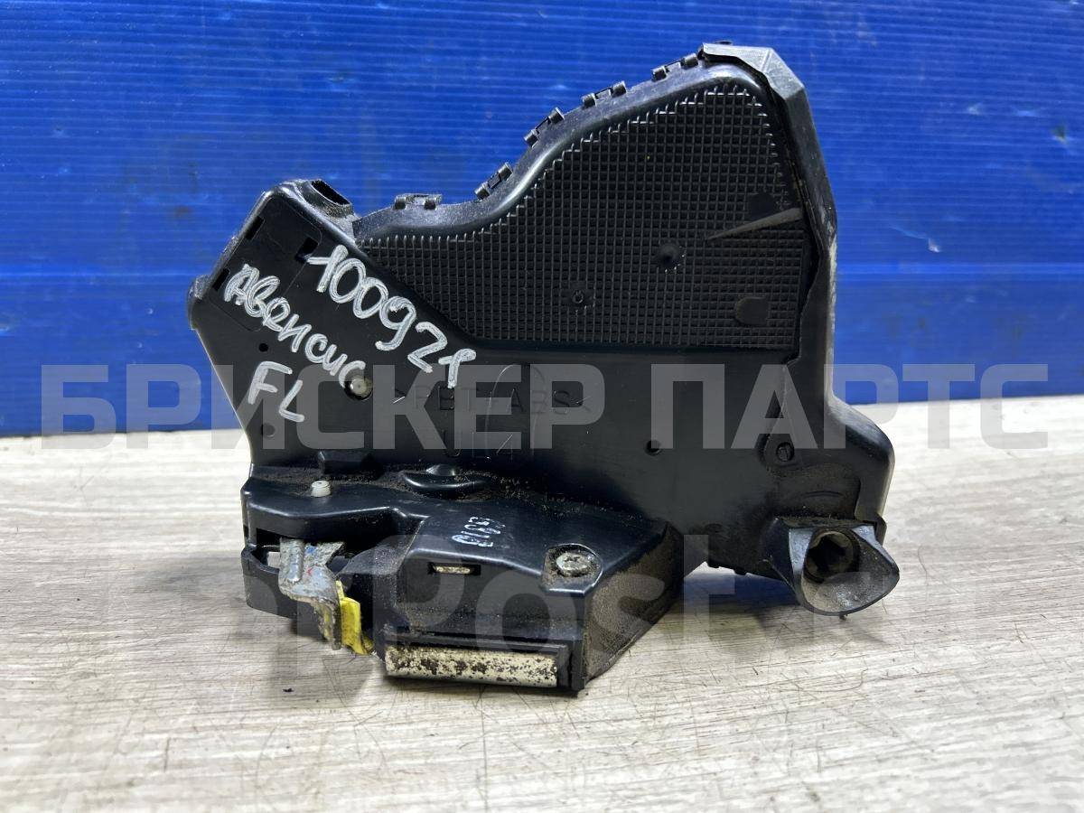 Замок передней левой двери, водительской для Тойота Камри XV30 6904002152