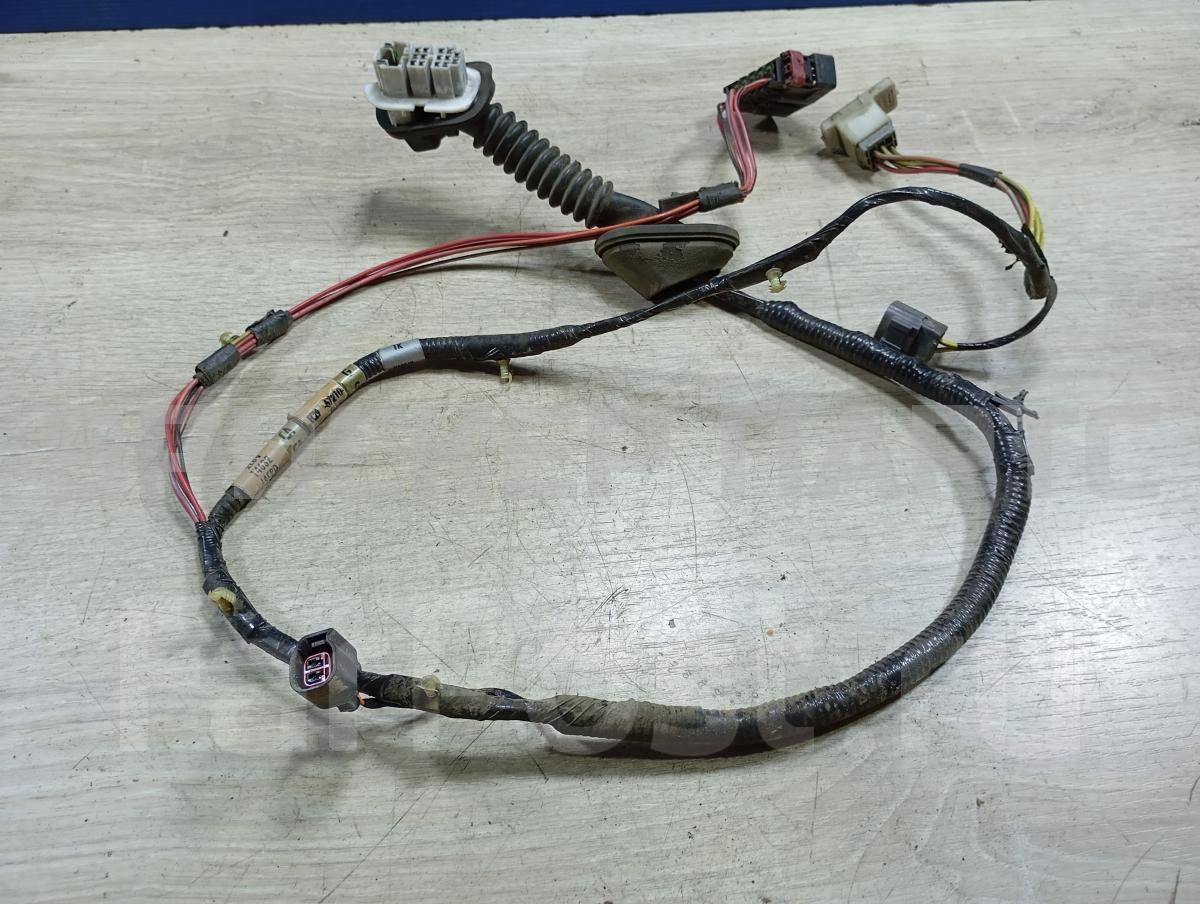 Проводка (коса, жгут) задней левой двери для Мазда Трибьют 1 серия EP 2L8414632J4CPO