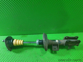 Амортизатор передний правый (стойка) для Сузуки Гранд Витара 2 поколение