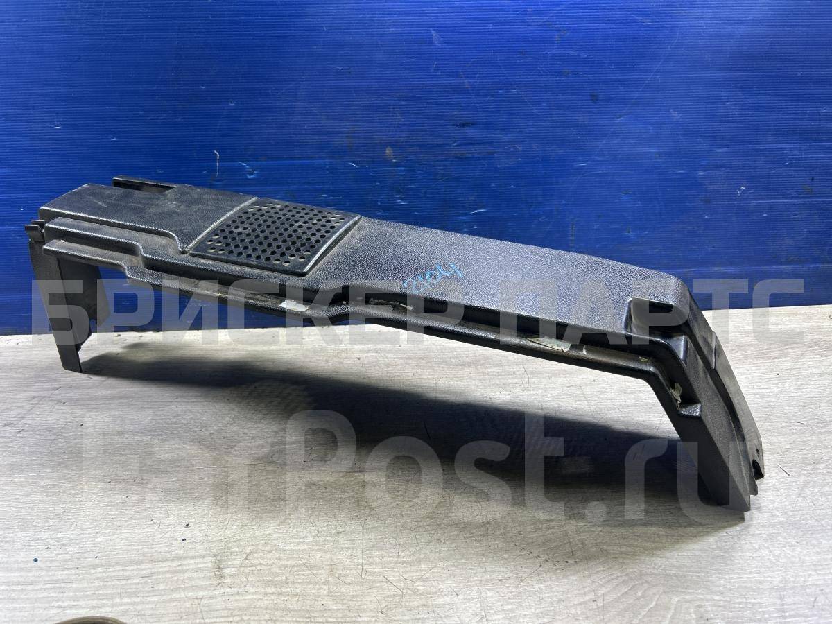 Держатель, упор, опора полки багажника правая для 2104 21043-5607072-01