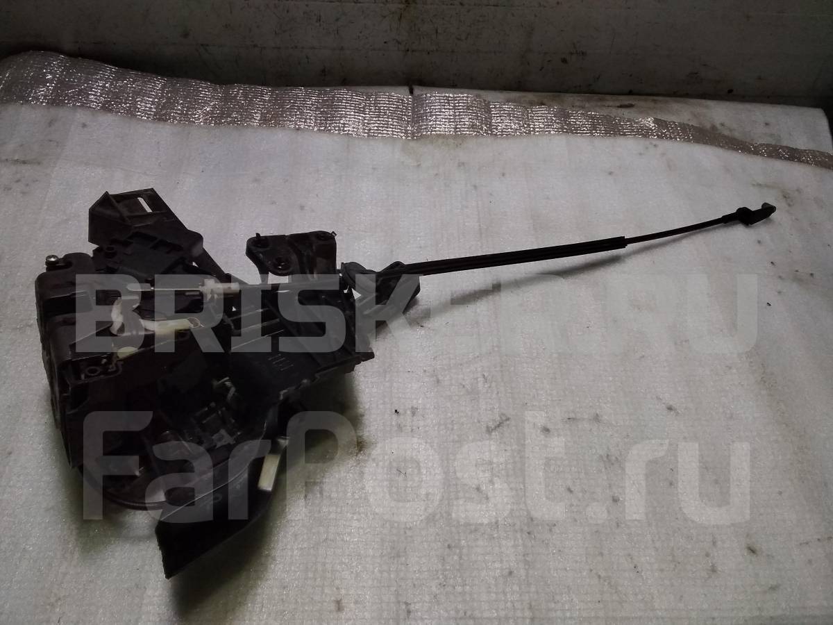 Замок двери задней правой на Форд Фокус 2 поколение рестайлинг