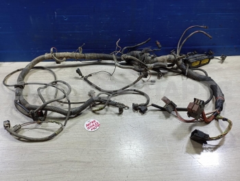 Проводка (коса) моторного отсека на Рено Логан 1 поколение LS0G/LS12 240113639R