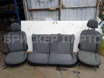 Комплект сидений на Пежо 206 8850QJ