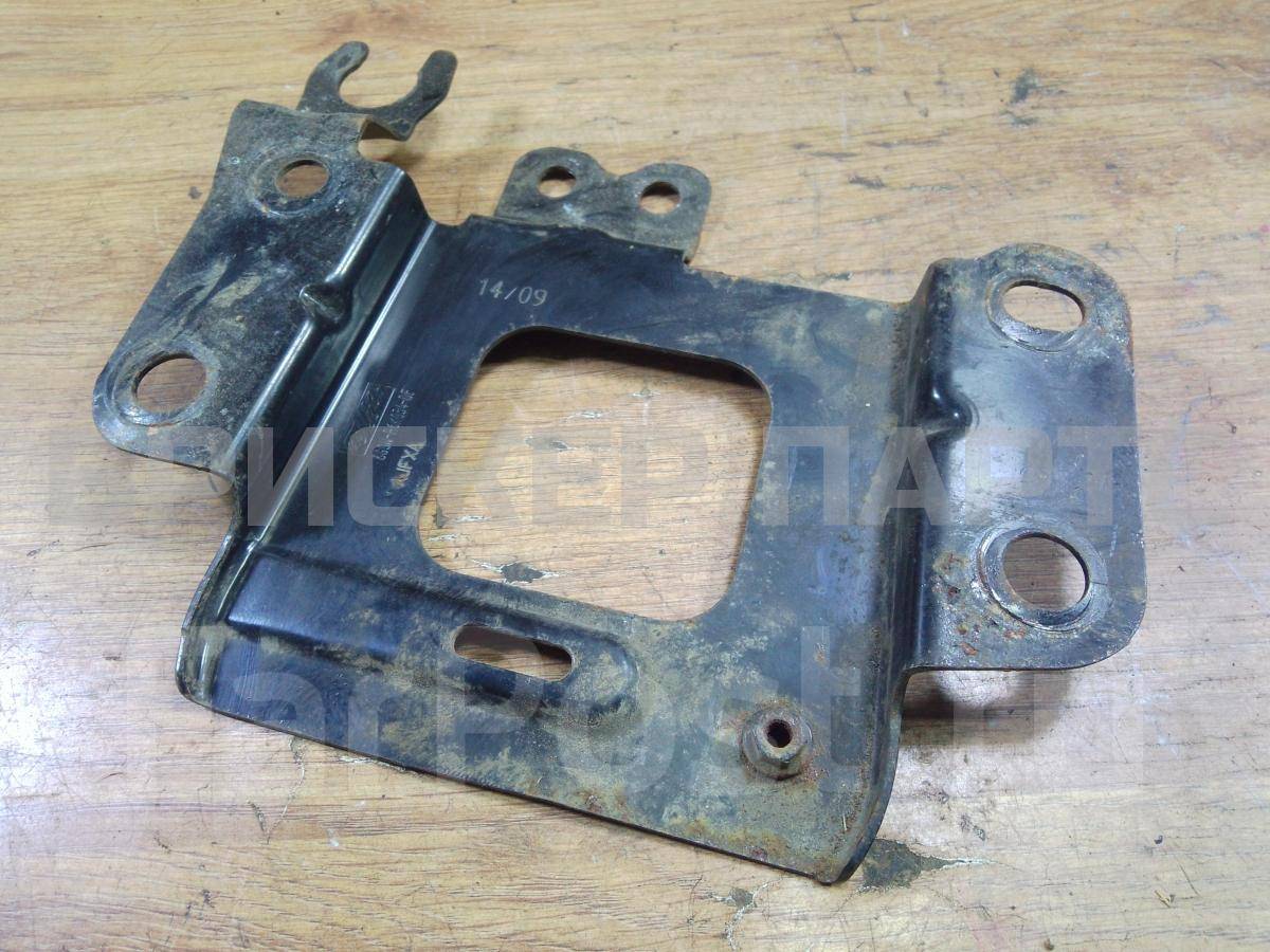 Кронштейн опоры крепления коробки передач (КПП) для Форд Гэлакси 2 поколение (WA6)