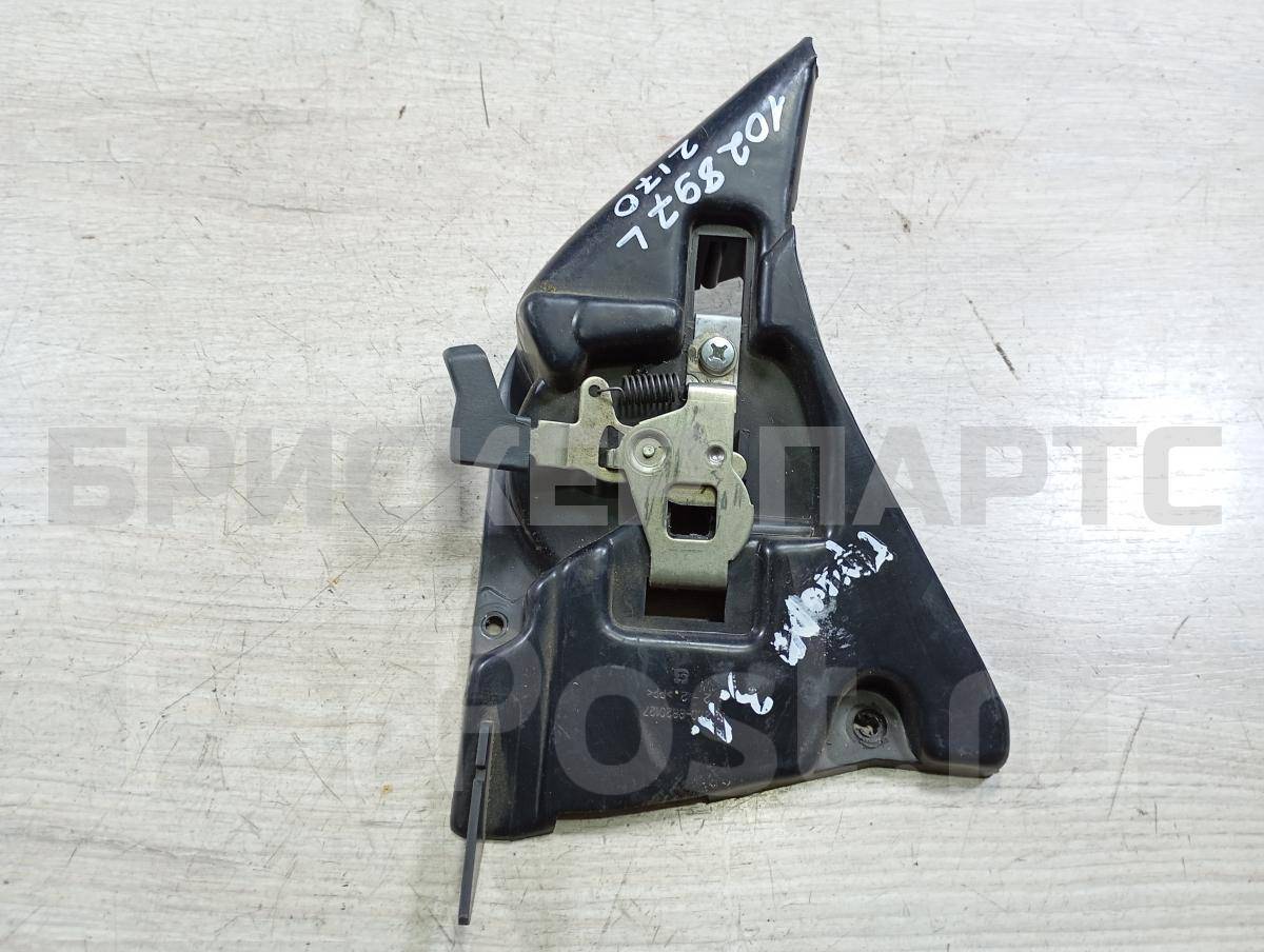 Замок спинки сиденья на ВАЗ Лада Приора 2170, 2171, 2172 21106820127