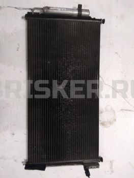 Радиатор кондиционера (конденсер) на Ниссан Мурано Z50 92110CA000