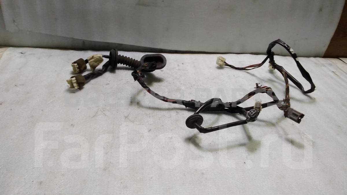 Проводка (коса, жгут) передней правой двери на Ниссан Альмера 2 поколение (N16) 24125BN904