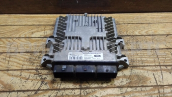 Блок управления двигателем (ЭБУ) на Ленд Ровер Дискавери 3 поколение 5WS40621BT