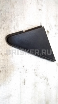 Накладка (треугольник) правого крыла на Форд Фьюжен 1633007