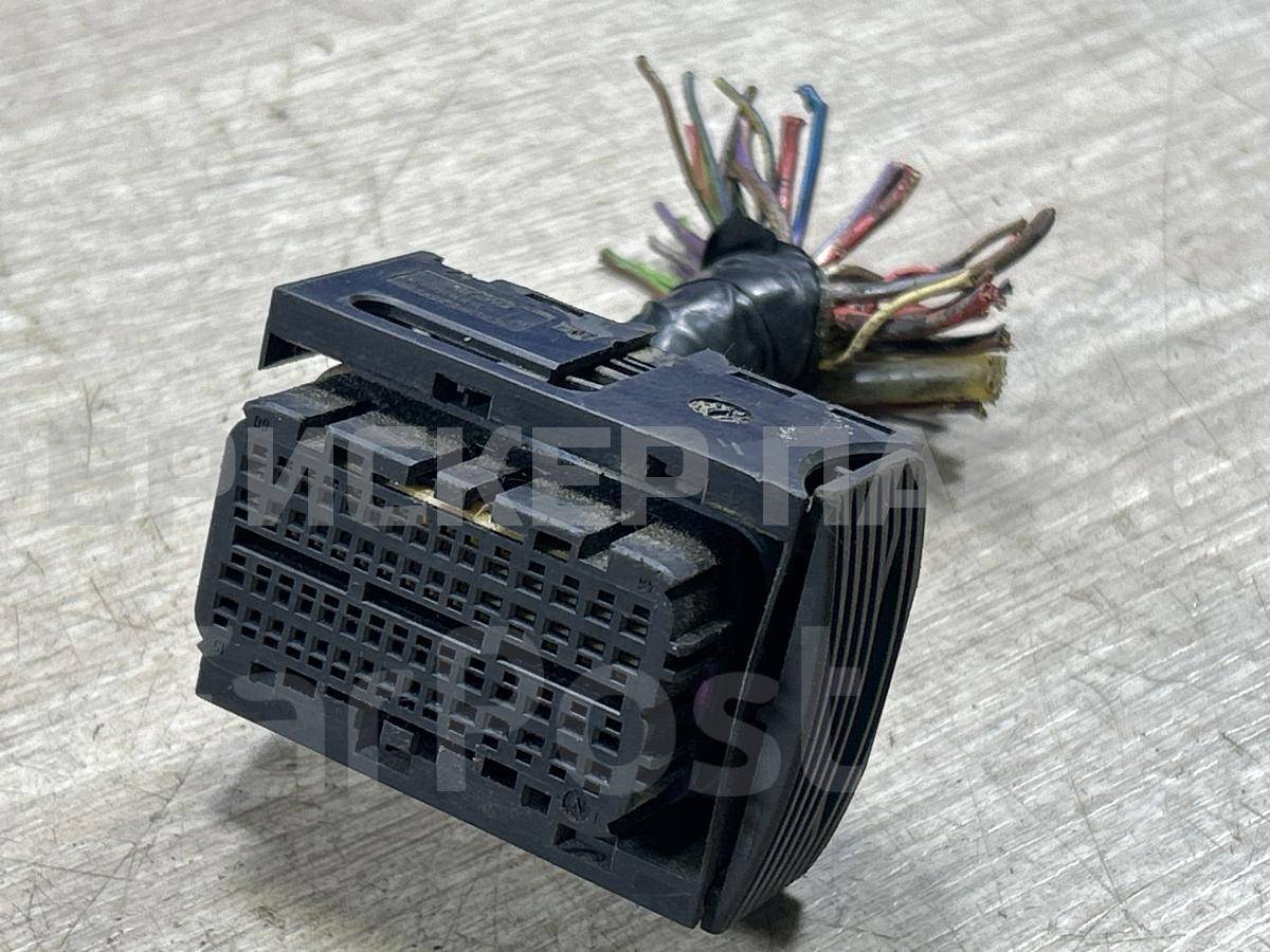 Разъем (фишка, штекер) на Фольксваген Пассат Б6