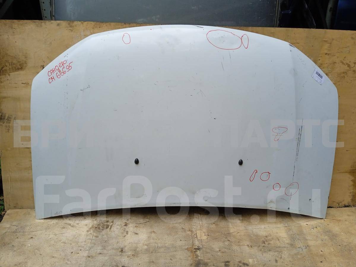 Капот на Рено Сандеро 1 поколение