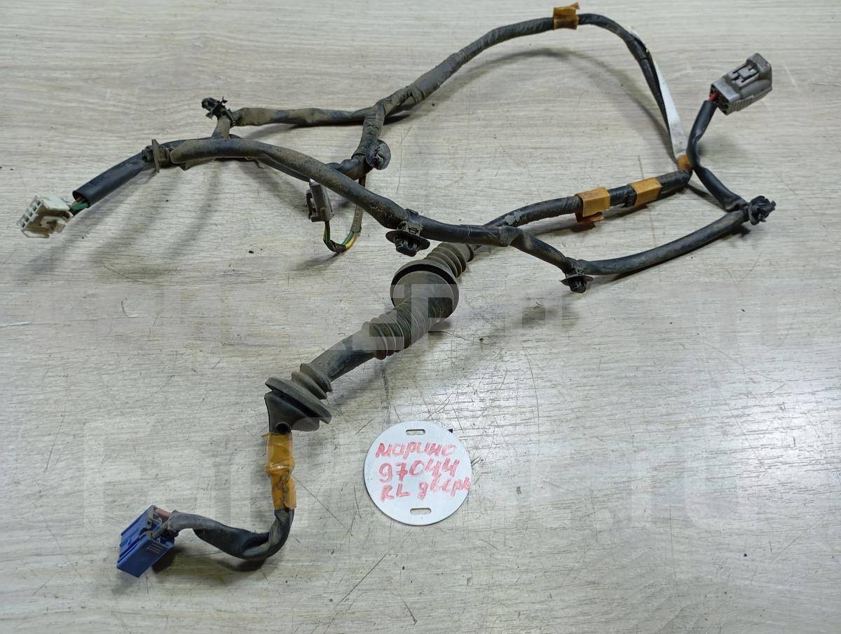 Проводка (коса, жгут) задней левой двери для Тойота Церес 8215412270