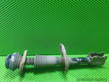 Амортизатор передний правый (стойка) для Ниссан Альмера 3 поколение G15