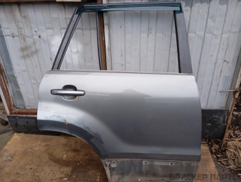 Дверь задняя правая для Сузуки Гранд Витара 2 поколение 6800365832