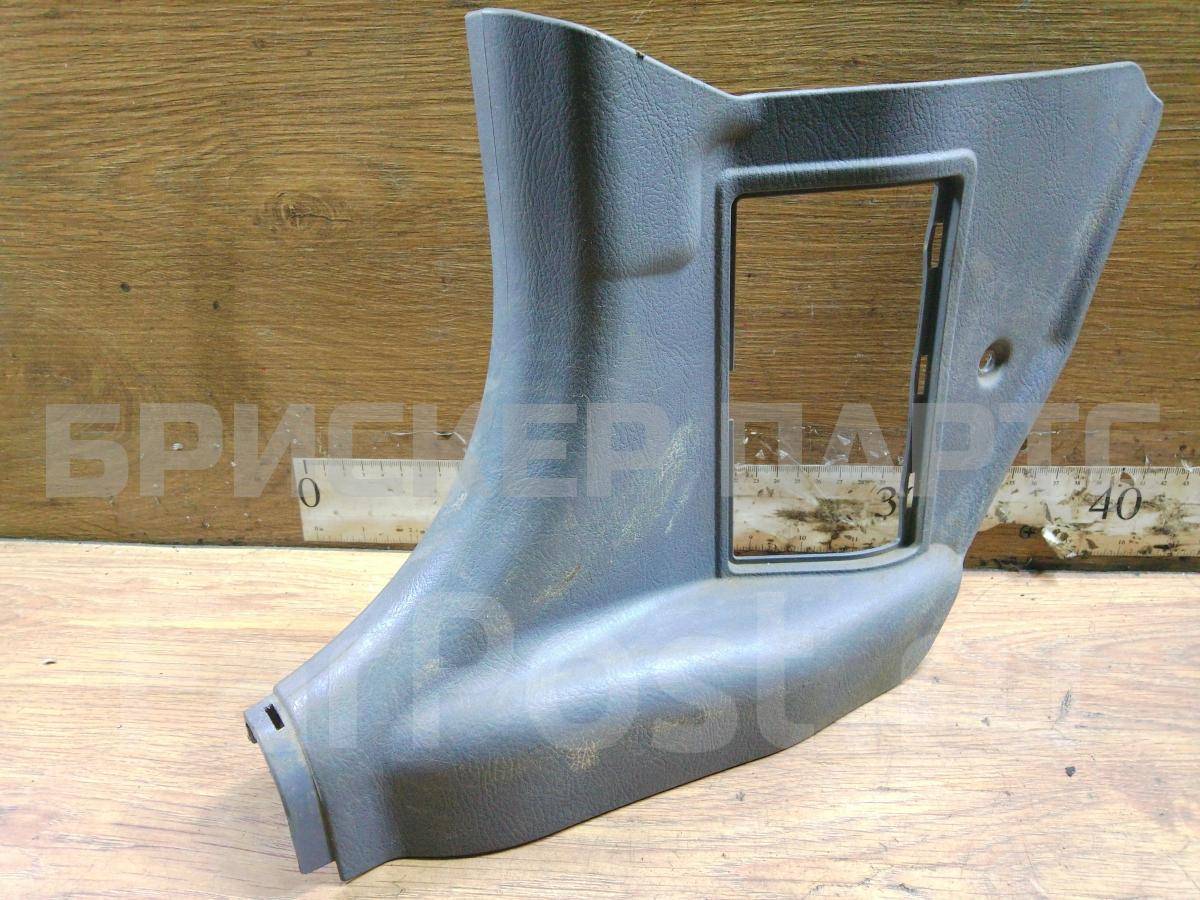 Облицовка передней левой стойки нижняя на Хендай Акцент 2 ТагАЗ 8582325000