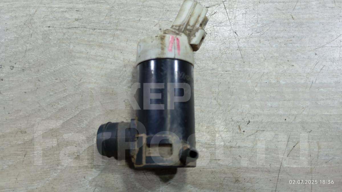 Насос, моторчик бачка омывателя на Мазда Трибьют 1 серия EP F7C6-17664-AB