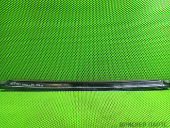 Уплотнитель стекла двери / крышки багажника для Ленд Ровер Фрилендер I поколение рестайлинг CKE101140