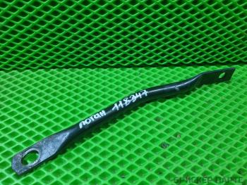 Кронштейн переднего подрамника левый для Рено Сандеро 1 поколение