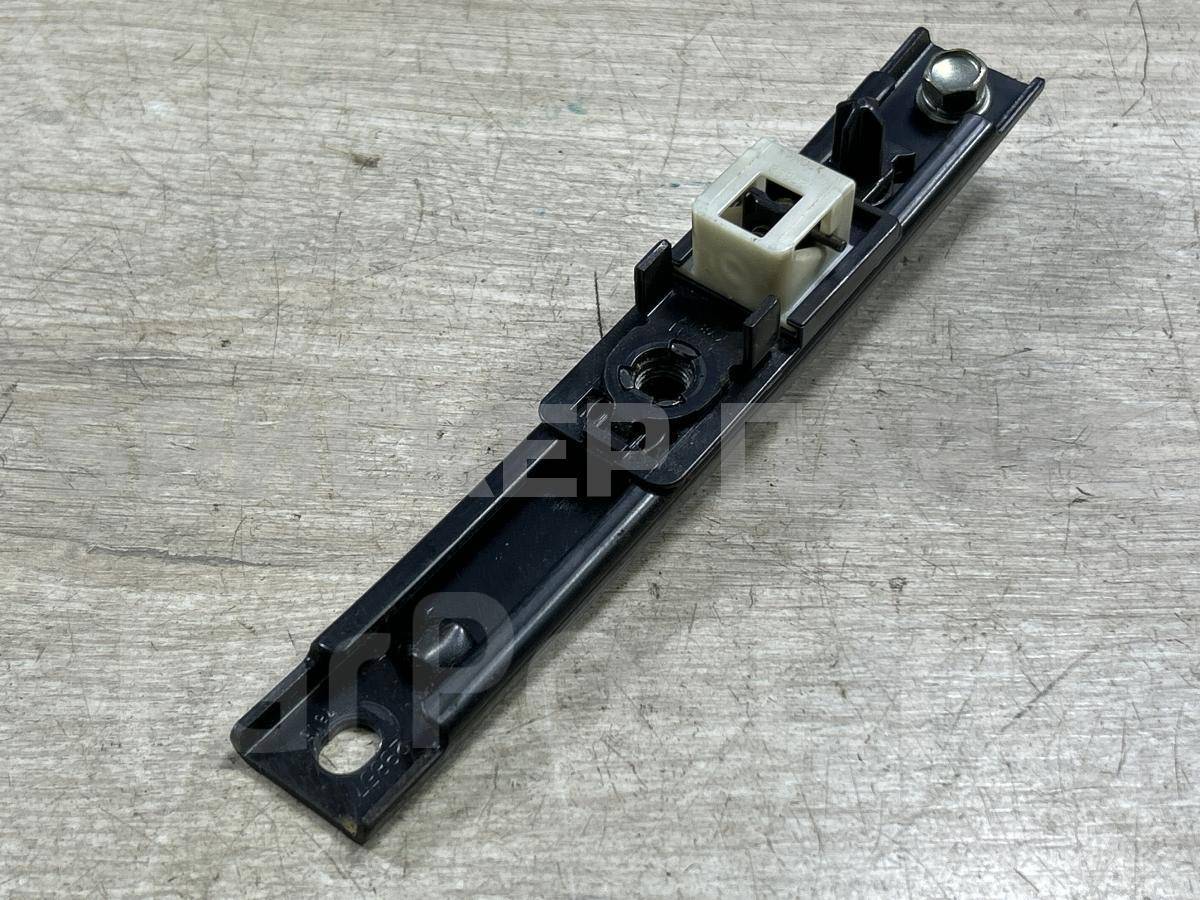 Механизм регулировки ремня безопасности для Хонда Цивик 8 4D (FD) 81460SNAA01