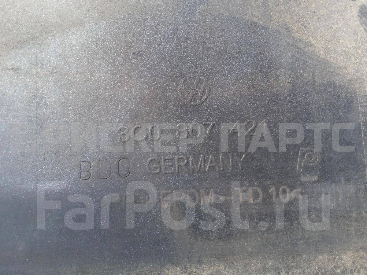 Бампер задний на Фольксваген Пассат Б6 3C0807421