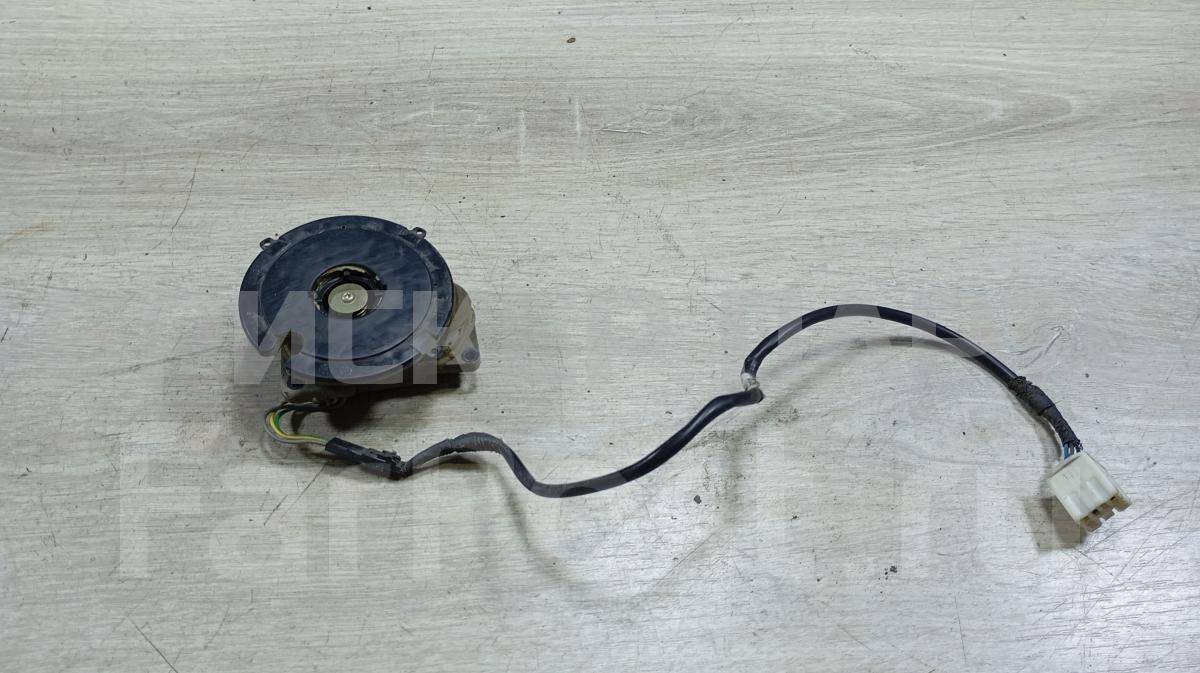 Моторчик, механизм зеркала заднего вида на Мазда Трибьют 1 серия EP EC3569180G Моторчик, механизм зеркала заднего вида на Мазда Трибьют 1 серия EP EC3569180G