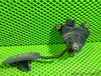 Педаль газа (акселератора) электронная для Ниссан Куб 2 поколение (Z11) 180021JY0A