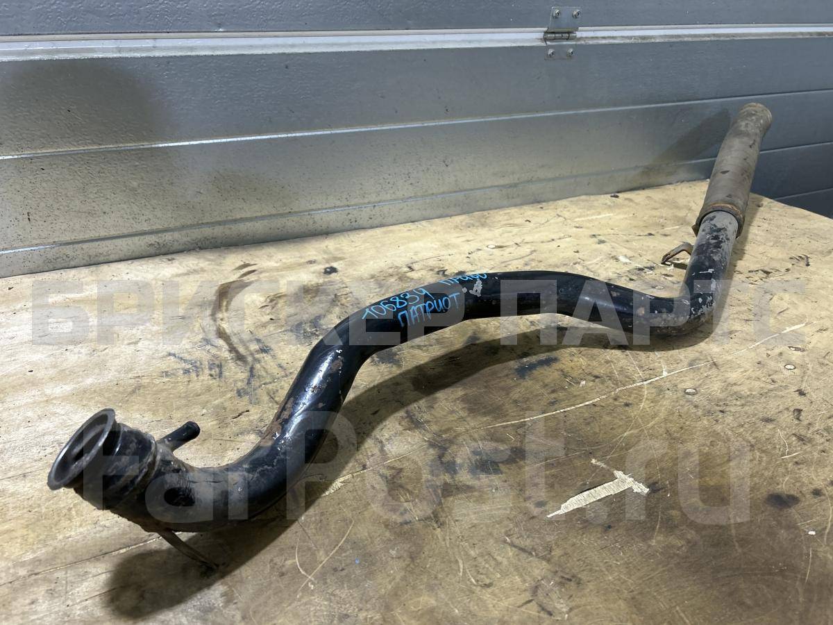 Заливная горловина бензобака, наливная труба топливного бака правая для УАЗ Симбир 3162 31622-1101056