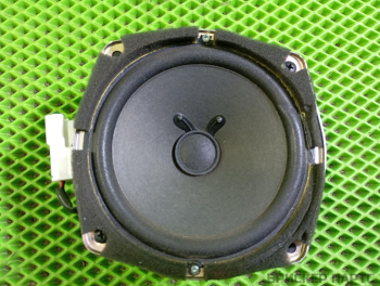 Динамик задний правый штатный для Дэу Нубира 3 поколение KLAN (J200) 96453582