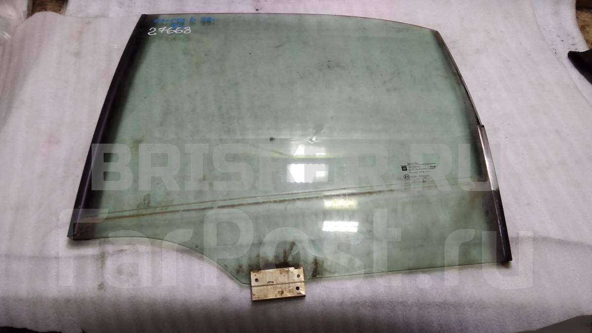 Стекло двери задней левой на Опель Омега 2 поколение (B1)