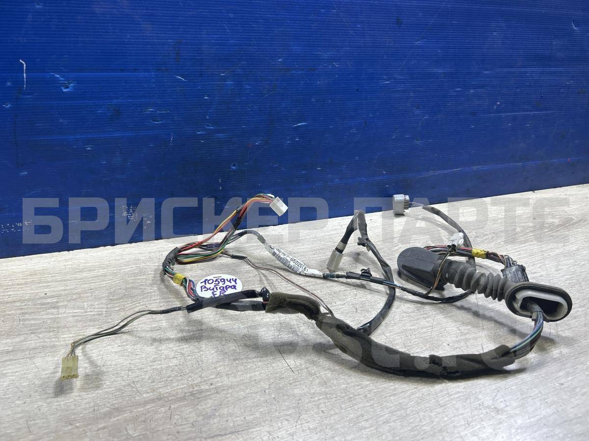 Проводка (коса, жгут) передней правой двери на Сузуки Гранд Витара 1 поколение 3675765D20