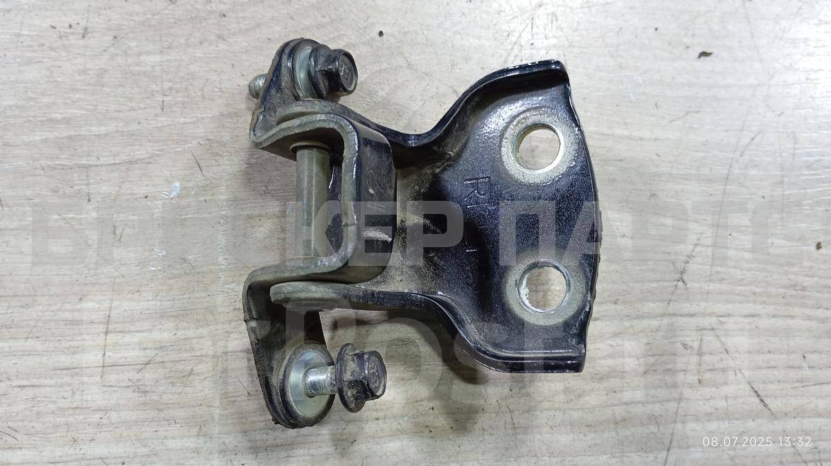 Петля двери задней правой нижняя для Шевроле Авео 1 поколениеT200 96541514