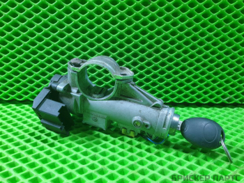 Замок зажигания для Ленд Ровер Фрилендер I поколение рестайлинг QRJ100240H