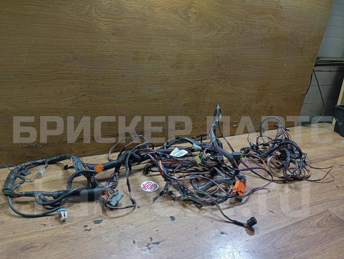 Проводка салонная (коса, жгут салона) на ВАЗ Лада Приора 2170, 2171, 2172 2170372421001