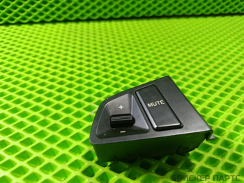 Кнопка рулевого колеса для Хендай Солярис 1 (RB) рестайлинг 967000U000