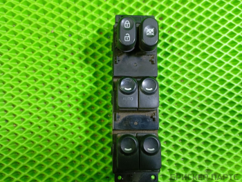 Блок управления стеклоподъемниками (единый) для Хендай Солярис 1 (RB) рестайлинг 935701R411RDR Блок управления стеклоподъемниками (единый) для Хендай Солярис 1 (RB) рестайлинг 935701R411RDR