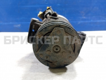 Компрессор кондиционера на Опель Мерива A 13286085