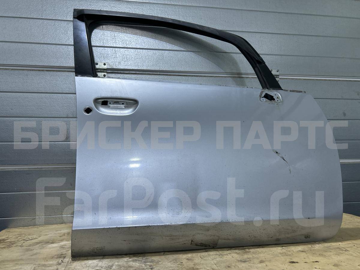 Дверь передняя правая на Митсубиси Кольт VI (Z20) 5700A034