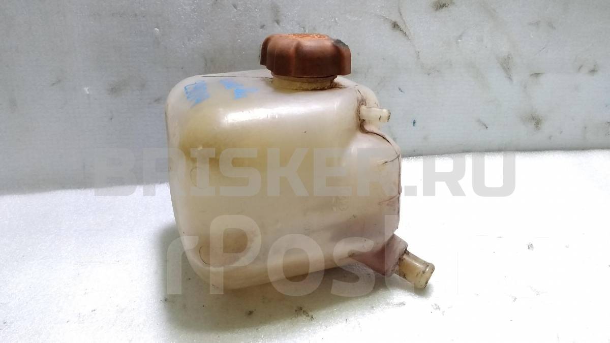 Расширительный бачок охлаждающей жидкости (антифриза, тосола) на Шевроле Нива 2123