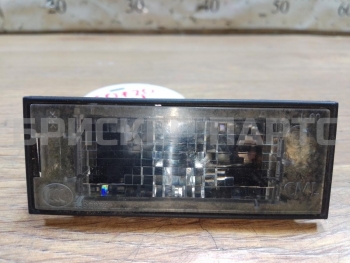 Плафон подсветки заднего номера на Рено Меган 3 поколение DZ0G, KZ0G