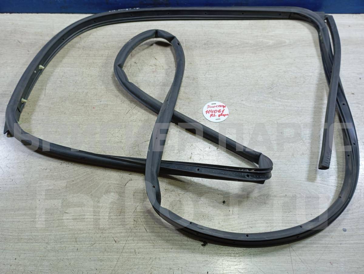 Уплотнитель двери задней левой для Форд ЭкоСпорт 1 поколение 2235200