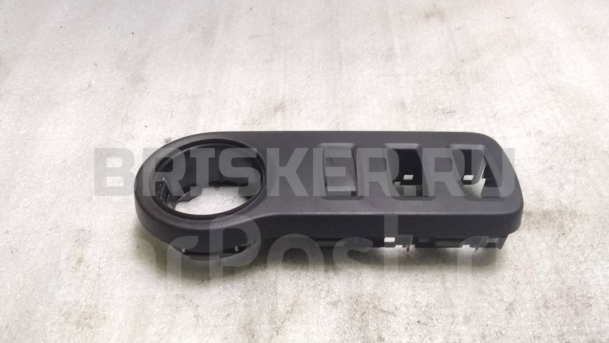 Накладка декоративная на Ниссан Террано D10