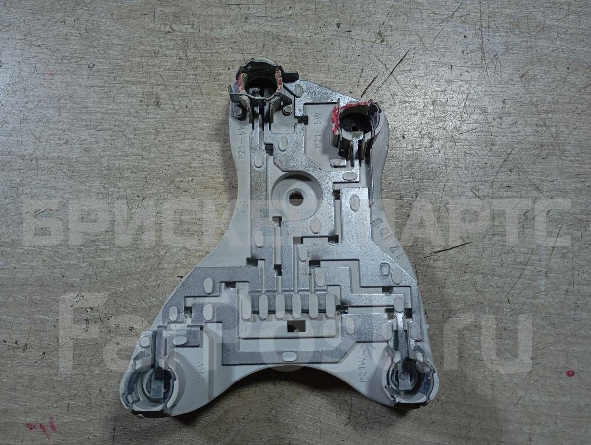 Плата заднего фонаря для Митсубиси Каризма 1 поколение MR381779