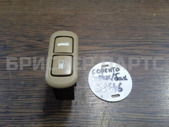 Кнопка открывания багажника на Киа Соренто 1 поколение 935503E000