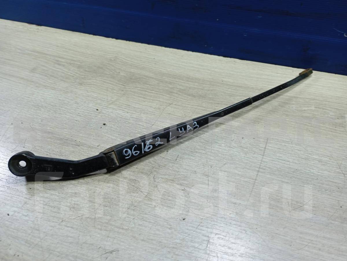 Поводок, рычаг дворника, держатель щетки стеклоочистителя передний левый для УАЗ 3160 7315205800