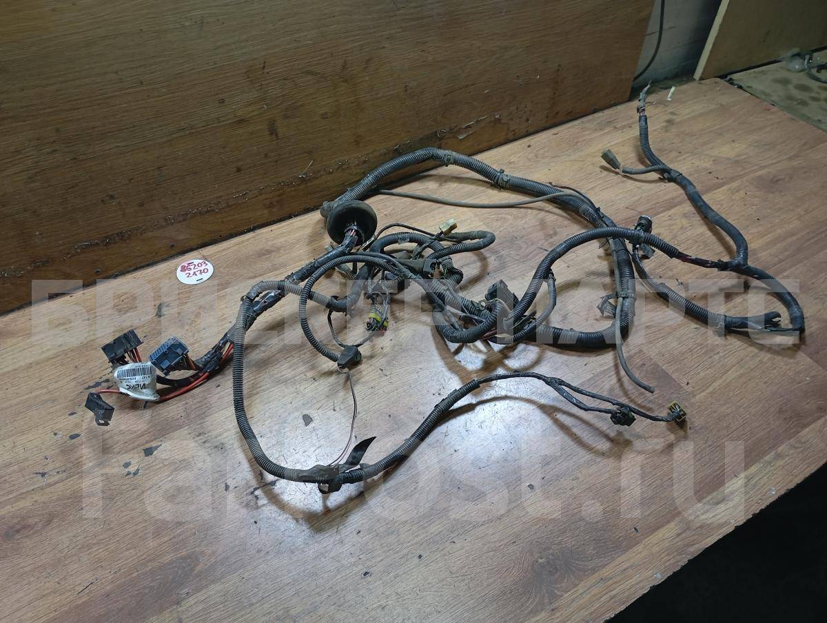 Проводка (коса) моторного отсека на ВАЗ Лада Приора 2170, 2171, 2172 21703724010