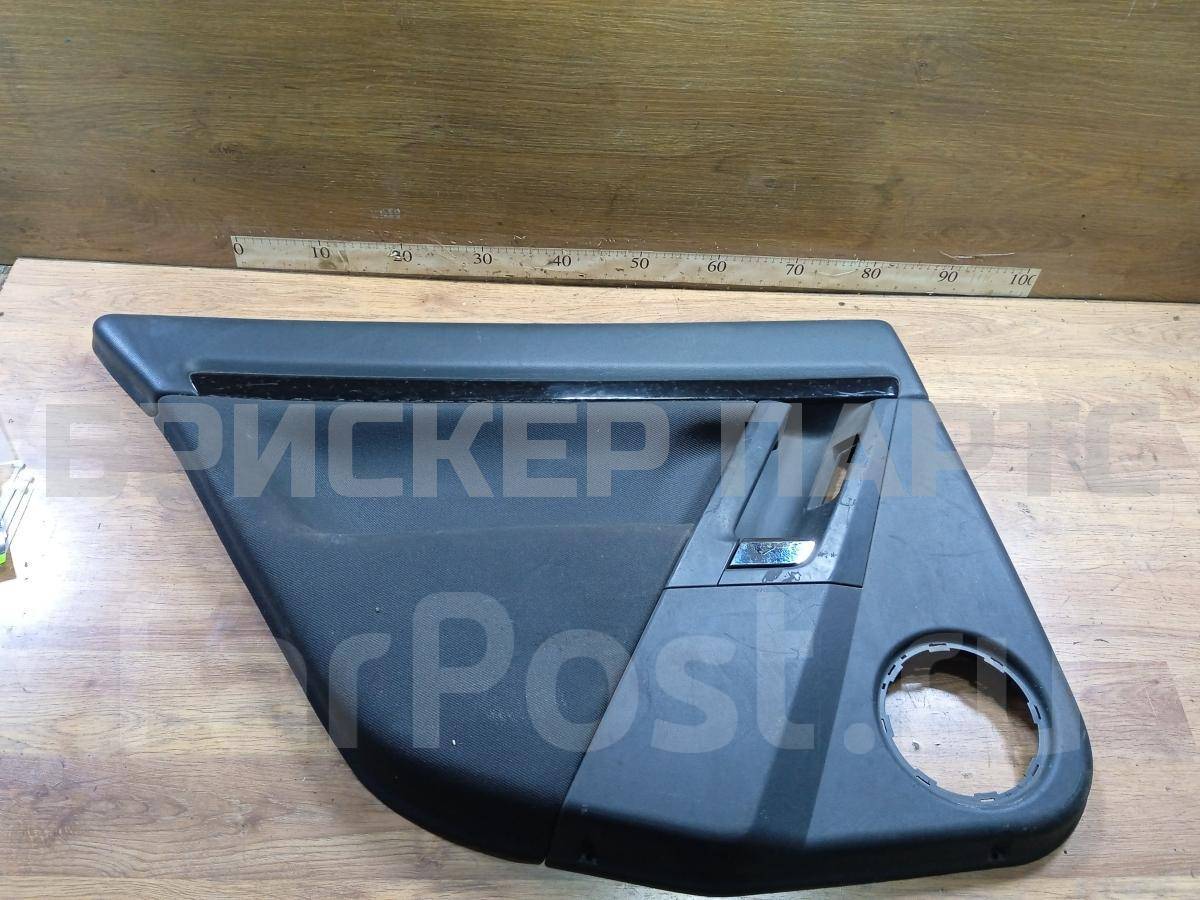 Обшивка двери задней левой на Опель Сигнум 1 поколение 13130016DN