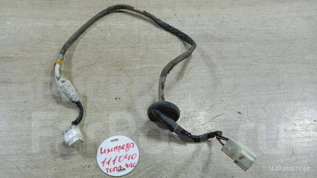 Проводка бензонасоса, коса, жгут топливного насоса на Субару Импреза 2 поколение (GG,GD /G11) 81803FE010