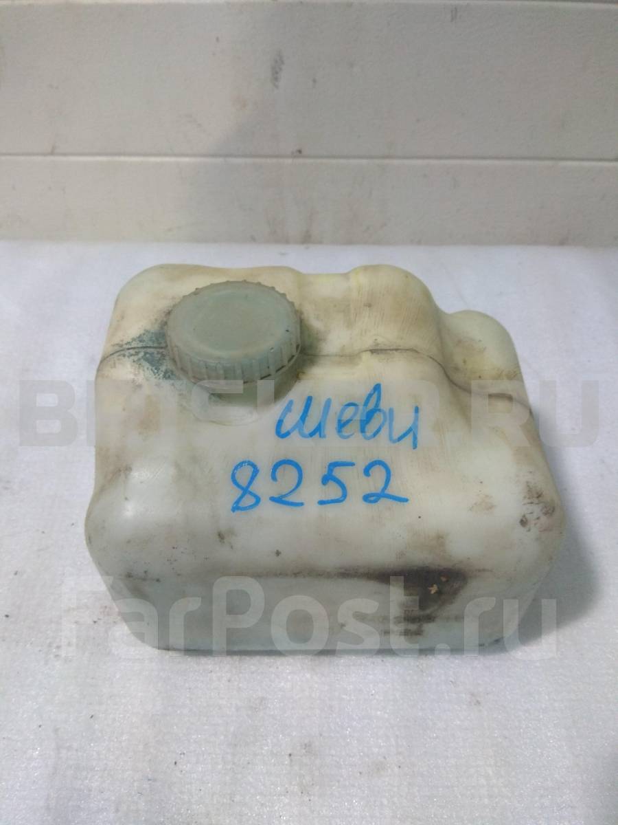 Бачок омывателя лобового / заднего стекла для Chevrolet Niva I