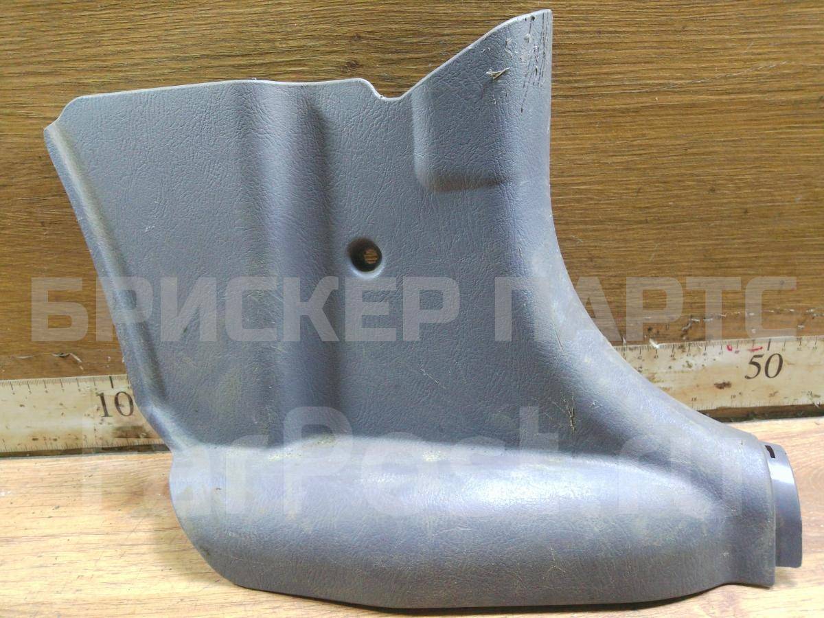 Облицовка передней правой стойки нижняя на Хендай Акцент 2 ТагАЗ 8585425000